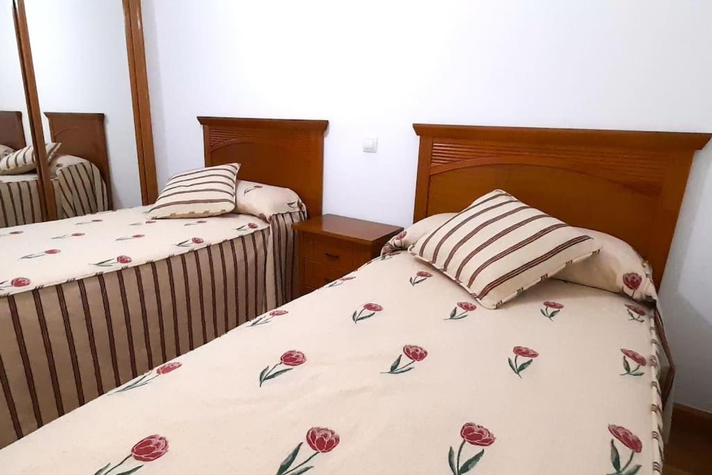 פוז Apartamento Vistas Al Mar Con Piscina Y Terraza מראה חיצוני תמונה